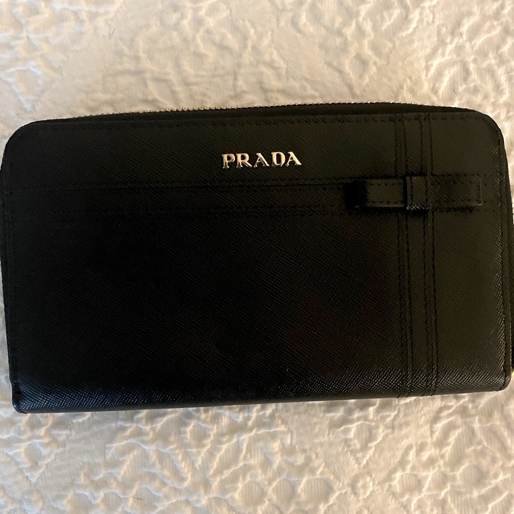 Prada Lux Bow Leather Wallet